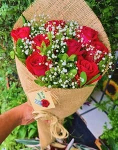 Buquê com 8 Rosas Importadas